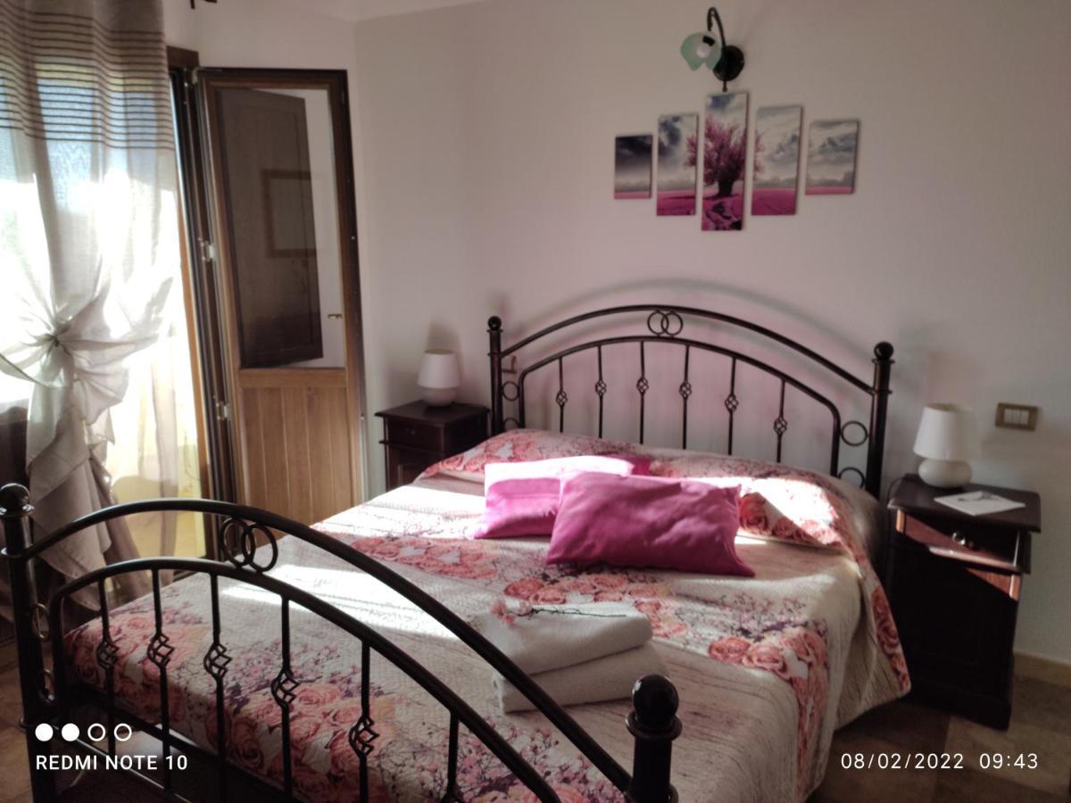 Room & Relax Eleinad Cabras Luaran gambar
