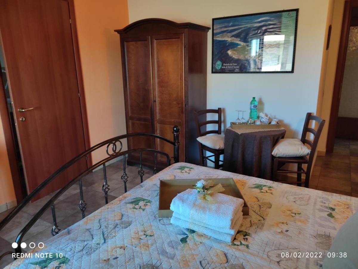 Room & Relax Eleinad Cabras Luaran gambar