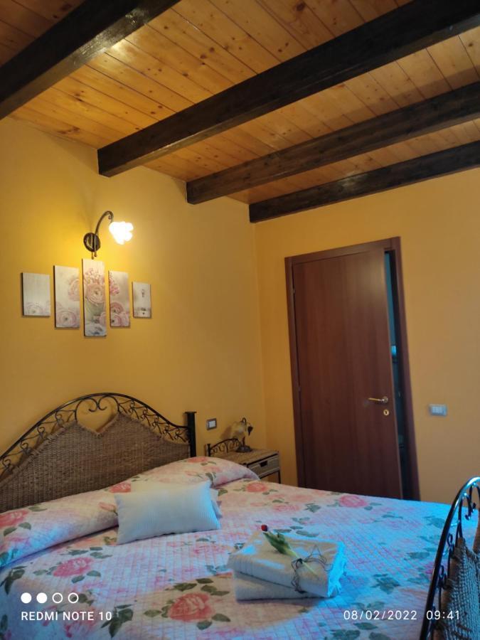Room & Relax Eleinad Cabras Luaran gambar